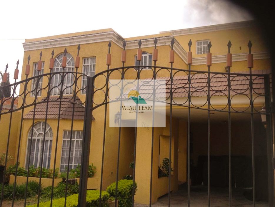 CASA EN VENTA EN JARDINES DE LA ASUNCION, AGUASCALIENTES.