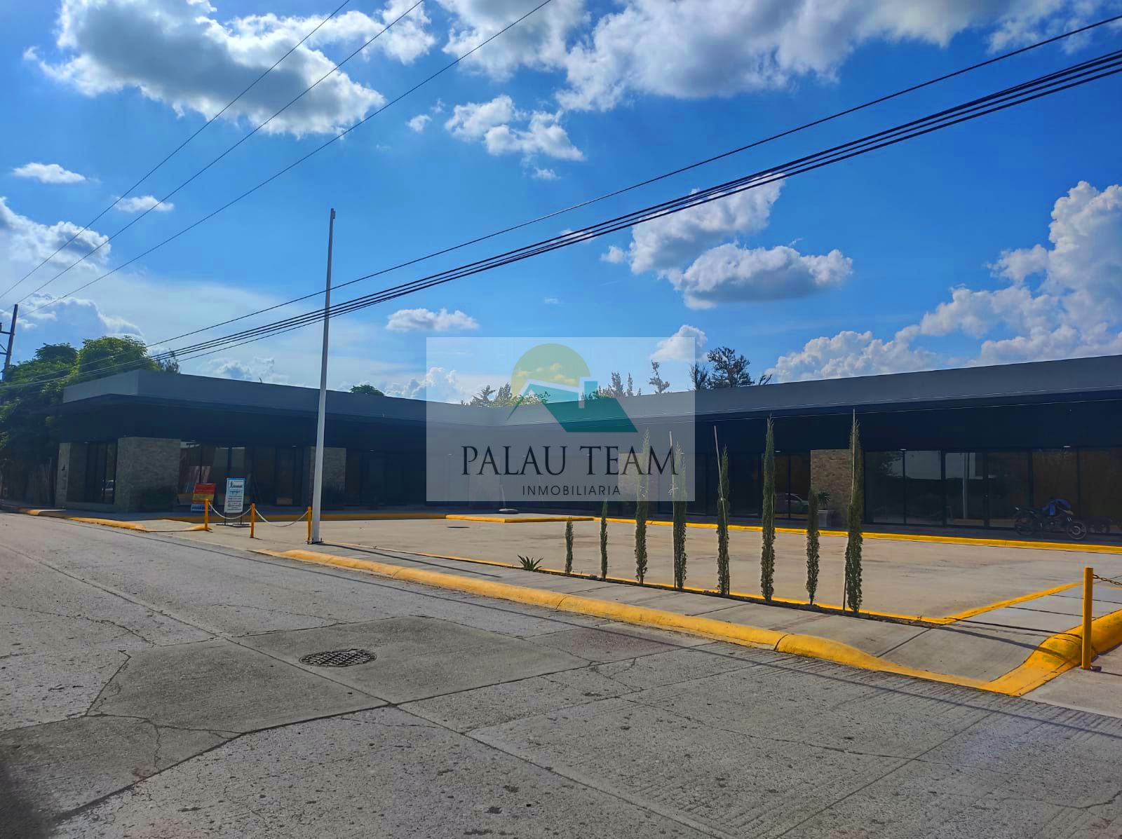 LOCALES EN RENTA EN COL. SAN MIGUEL, RIO VERDE, S.L.P.