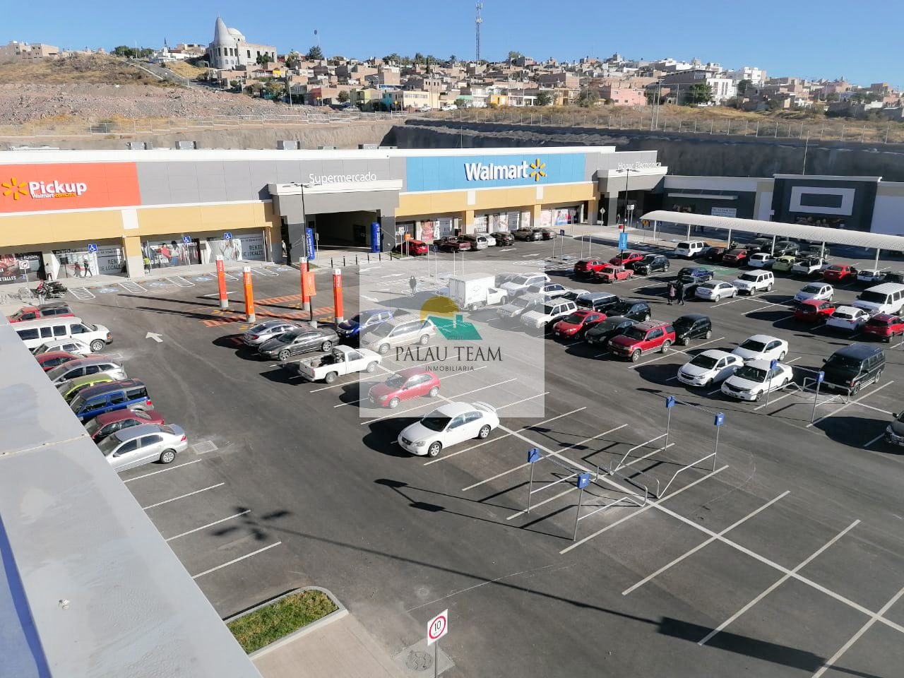 LOCALES COMERCIALES EN RENTA EN PLAZA “PORTAL LAGOS DE MORENO”
